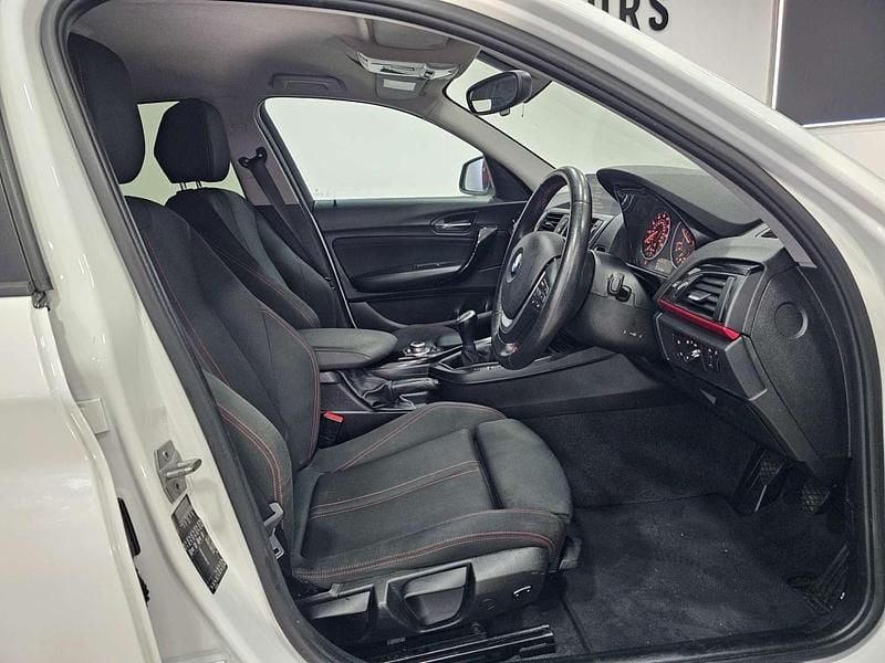 Used BMW 116 Sport Line 2017 White Hatchback