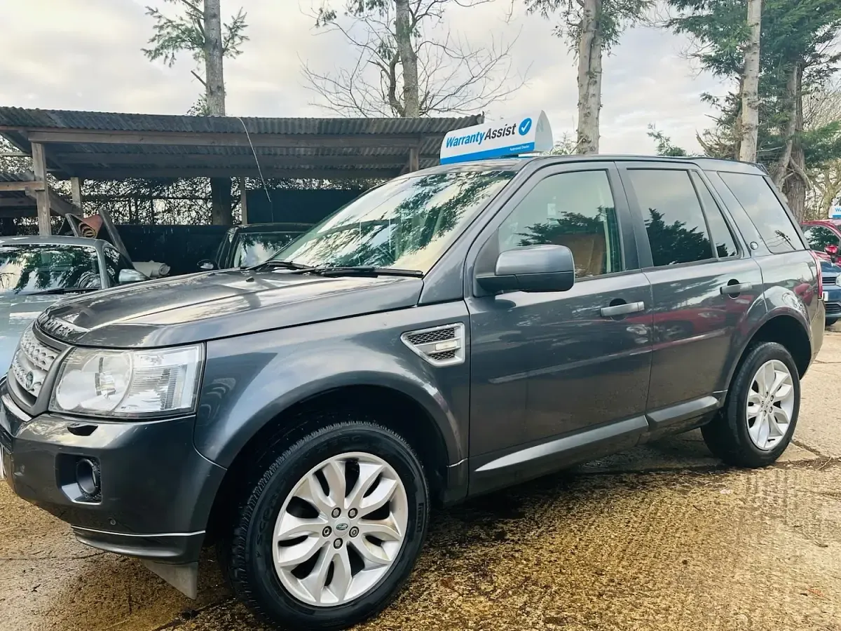 Used Land Rover Freelander 2 HSE 187 HP (137 kW) 2011 Grey SUV