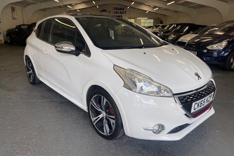 Used 2015 Peugeot 208 Prestige Hatchback | £7,400 (Fair price) - Image 1/1