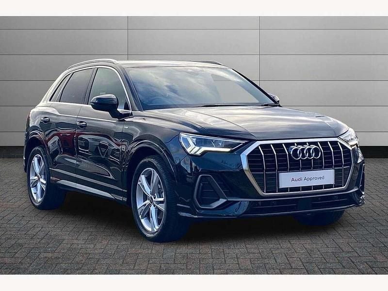 Mythos black Used 2025 Audi Q3 S-Line SUV | £32,995 (Fair price) - Image 1/4