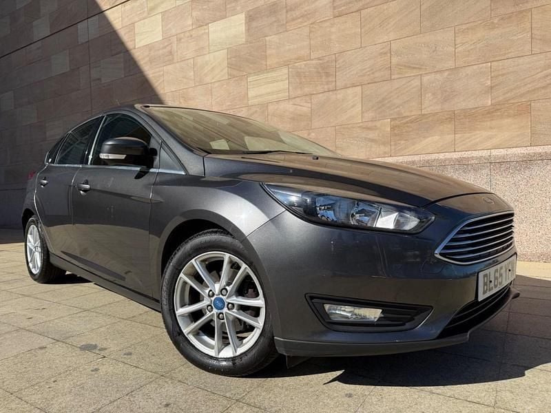 Used Ford Focus Zetec 2016 Grey Hatchback