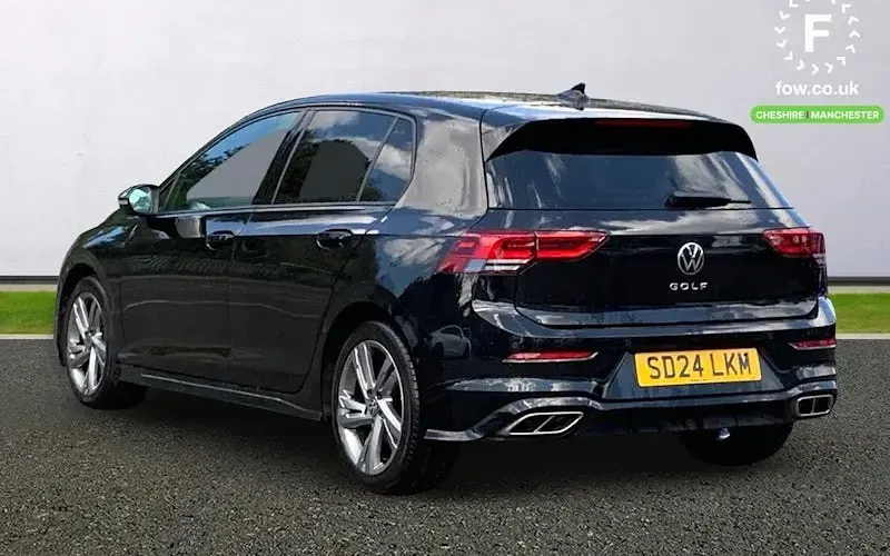 Used VW Golf VIII R-line 150 HP (110 kW) 2024 Black Hatchback