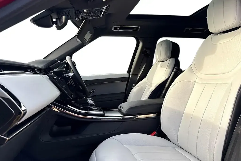 Second-hand Land Rover Range Rover Sport SE Dynamic 2024 Roșu SUV