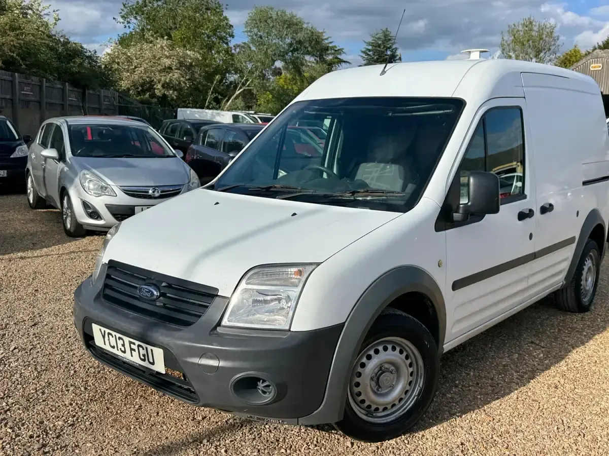 Used Ford Transit Connect 90 HP (66 kW) 2013 White MPV