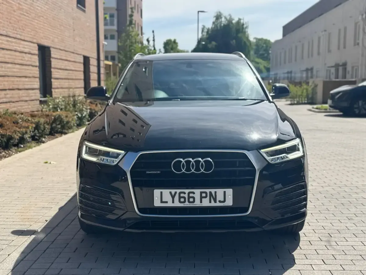 Używany Audi Q3 S-line plus 2017 Czarny SUV