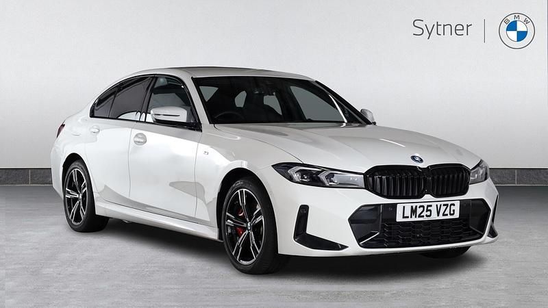 White Used 2025 BMW 330e M Sport | £38,000 (Good price) - Image 1/4