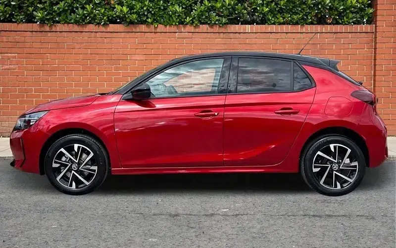 New Vauxhall Corsa S 101 HP (74 kW) 2025 White Hatchback