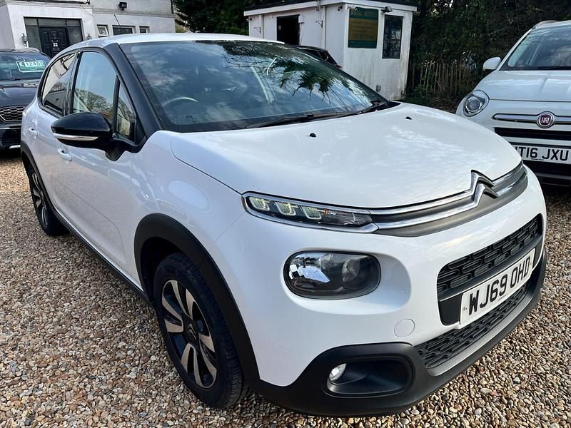 Used Citroën C3 Flair 83 HP (61 kW) 2019 White Hatchback