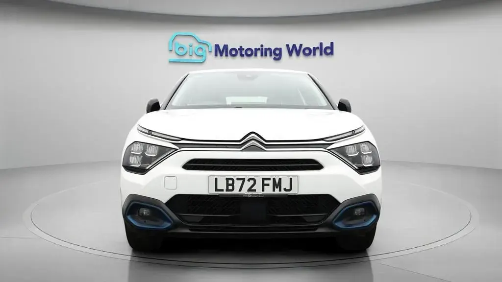 Used Citroën e-C4 100 kW (136 HP) 2023 Hatchback