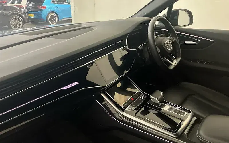 Used Audi Q7 Black Edition 340 HP (250 kW) 2024 SUV