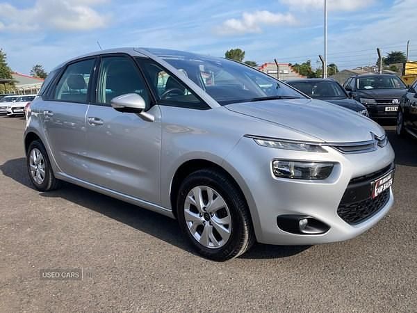 Silver Used 2015 Citroën C4 Picasso VTR Sport MPV | £5,595 (Fair price) - Image 1/4