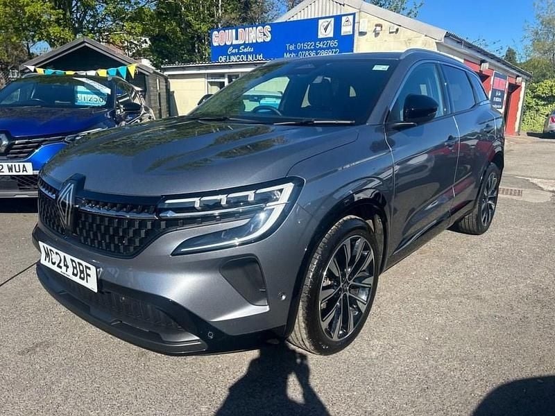 Begagnad Renault Austral Techno 200 HK (147 kW) 2024 Grå SUV