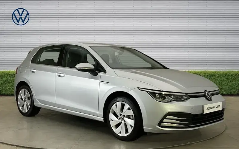 Used VW Golf VIII Style 150 HP (110 kW) 2022 Hatchback