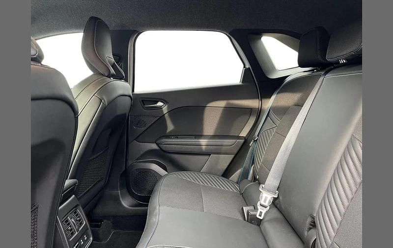 Used Renault Symbioz Techno Esprit Alpine 140 HP (102 kW) 2024 White SUV