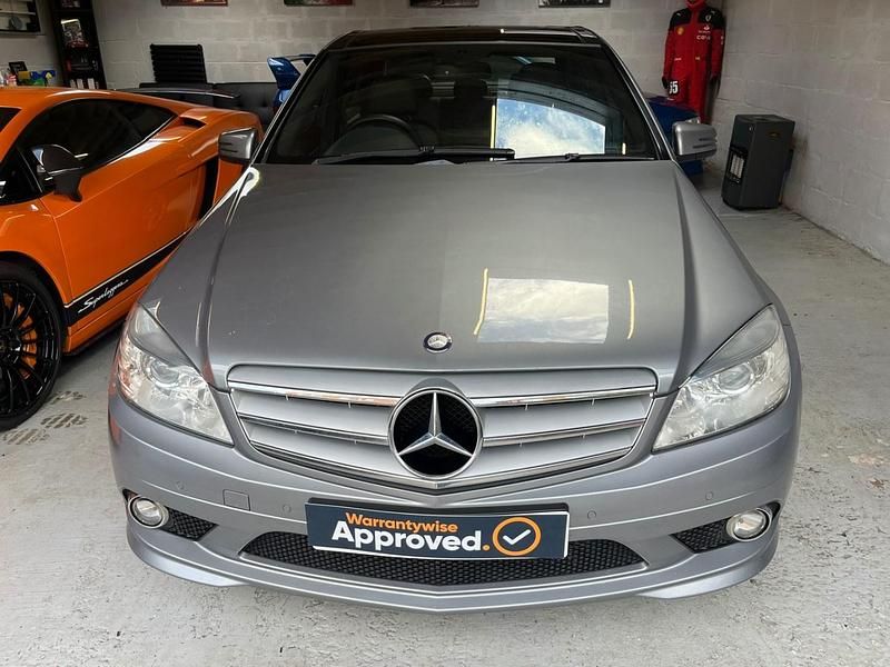 Used Mercedes C180 156 HP (114 kW) 2011 Silver Sedan