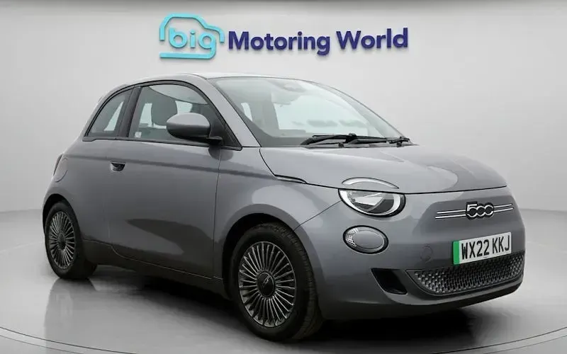 Used Fiat 500e Icon 86 kW (118 HP) 2022 Hatchback