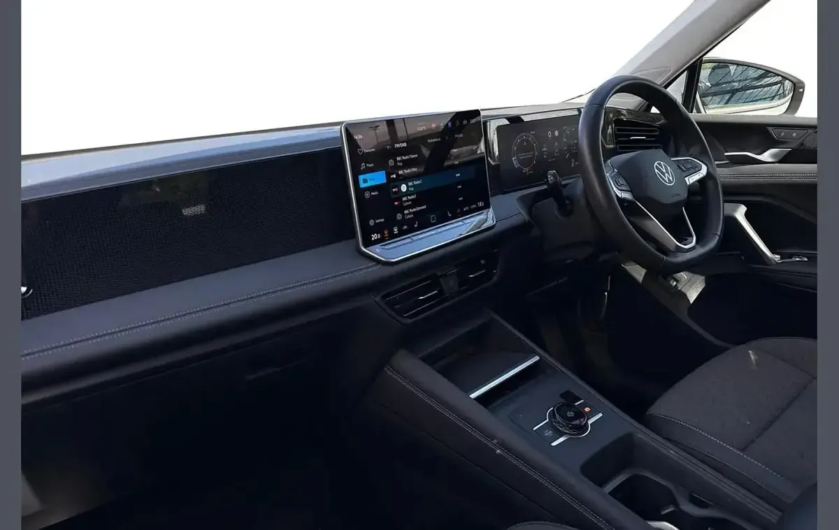Usado VW Tiguan Match 128 HP (94 kW) 2024 Branco SUV