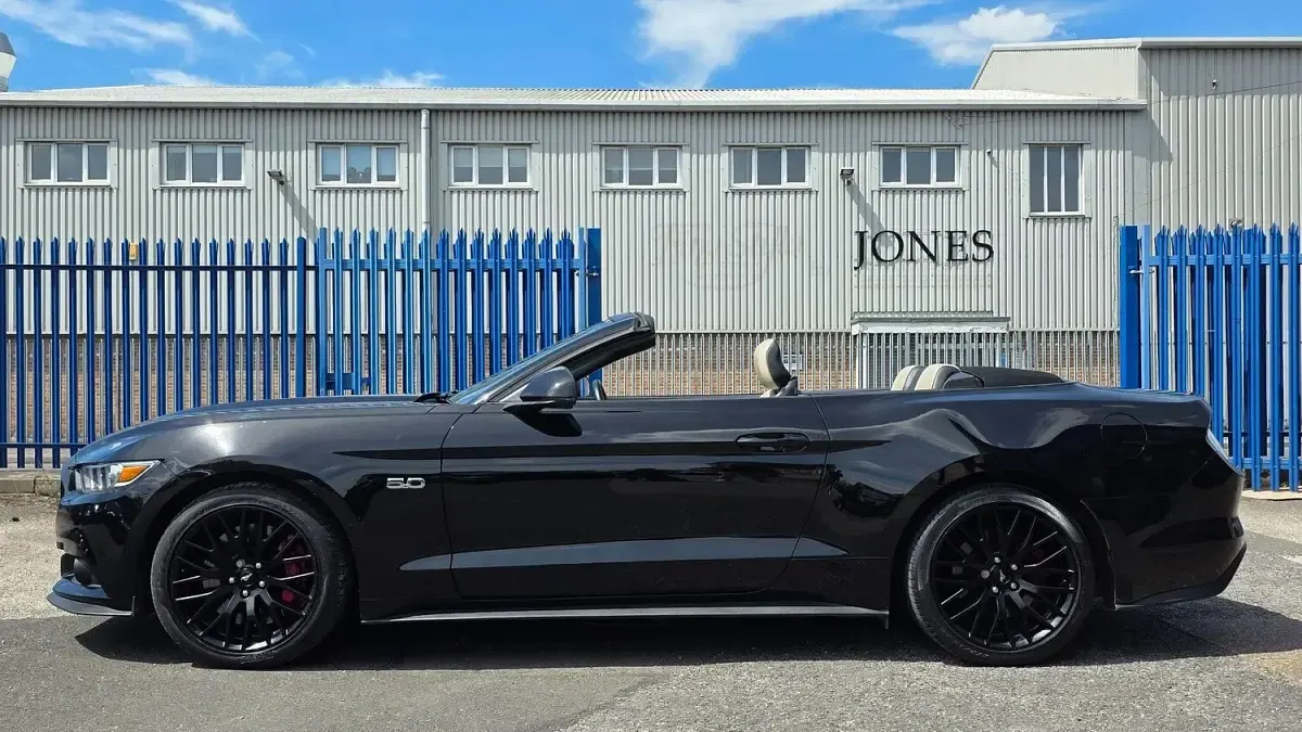 Used Ford Mustang GT 2016 Black Cabriolet