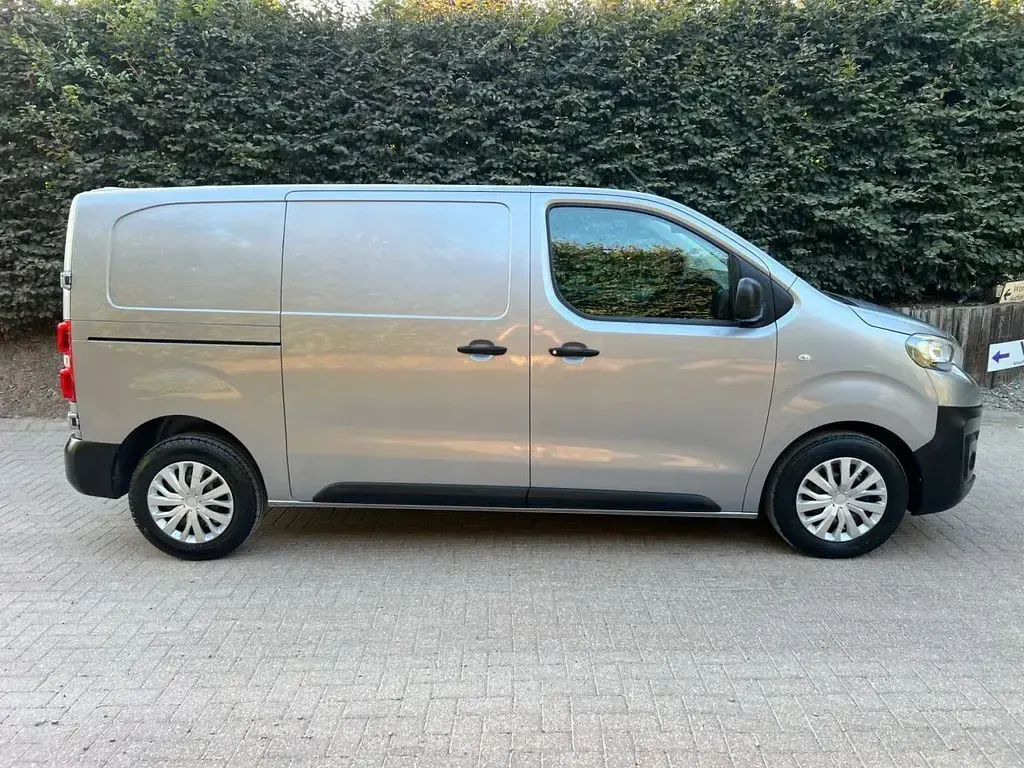 Used Peugeot Expert 2021 Grey Van