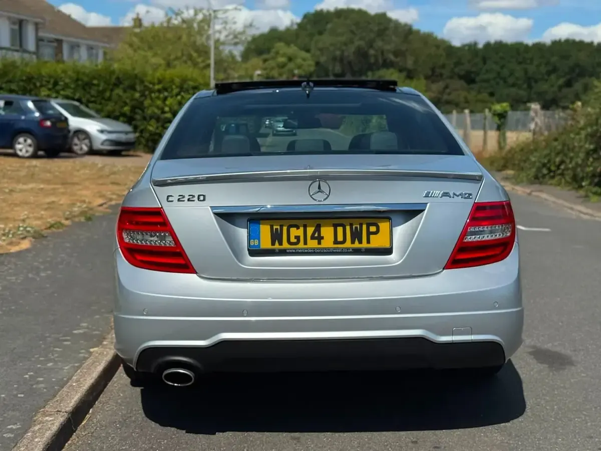 Used Mercedes C220 Sport Edition 170 HP (125 kW) 2014 Silver Sedan