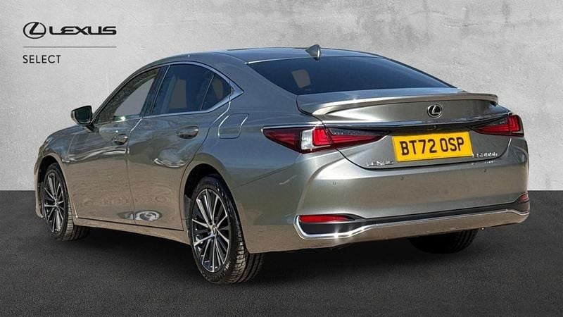 Used Lexus ES300H 2023 Silver Sedan
