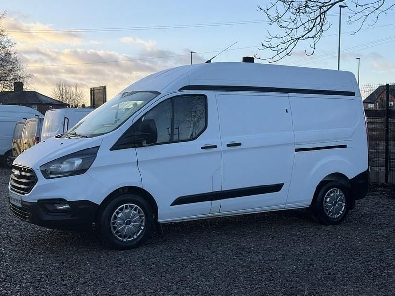 Used Ford Transit Custom 130 HP (95 kW) 2021 White Van