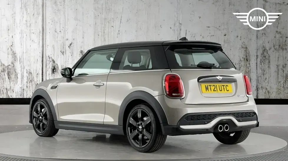 Used Mini Cooper S Classic 192 HP (141 kW) 2021 Grey Hatchback