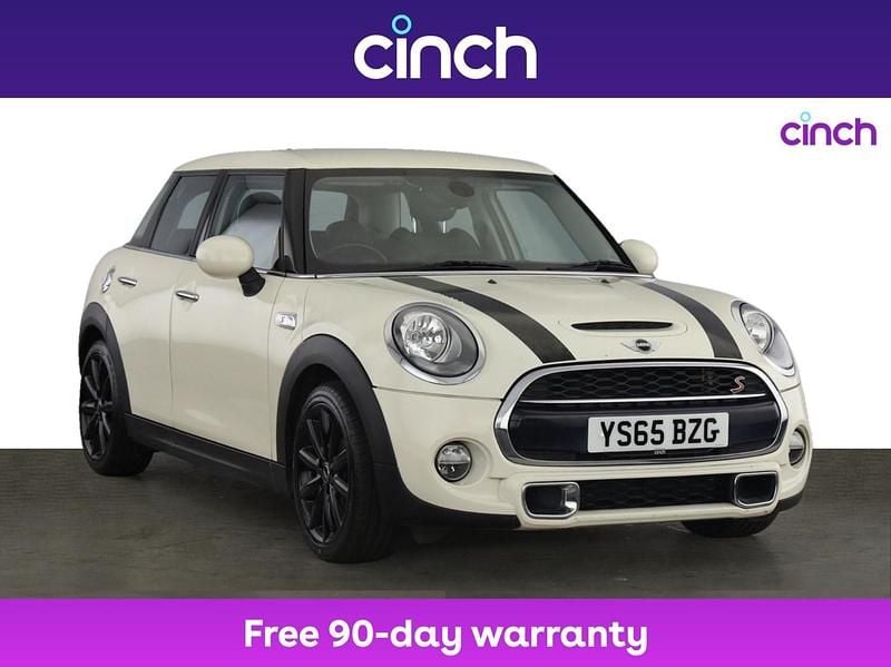 White Used 2015 Mini Cooper S Hatch Hatchback | £10,099 (Fair price) - Image 1/3