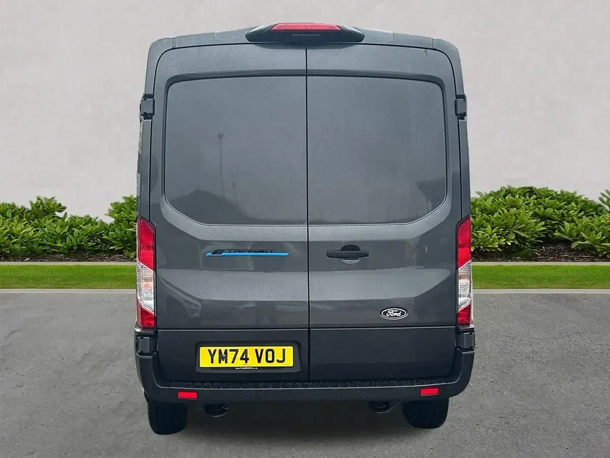 Used Ford E-Transit 135 kW (184 HP) 2025 Grey Van
