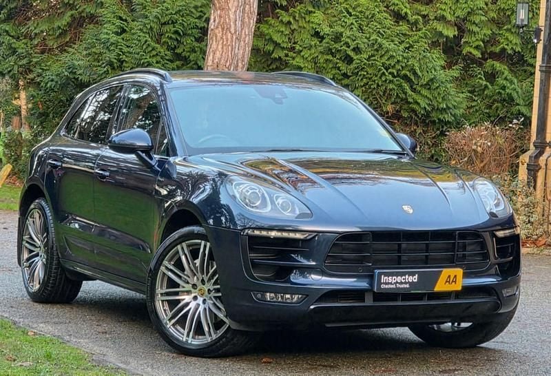 Blue Used 2015 Porsche Macan S SUV | £19,950 (Fair price) - Image 1/3