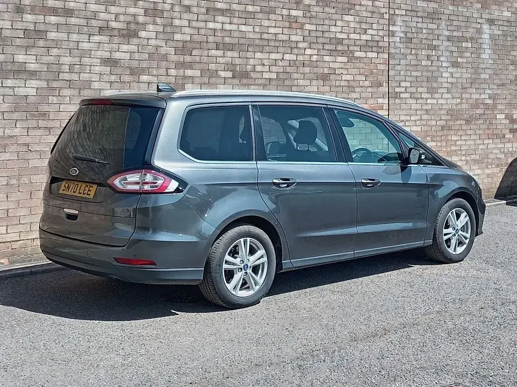 Used Ford Galaxy Titanium 150 HP (110 kW) 2020 Grey MPV