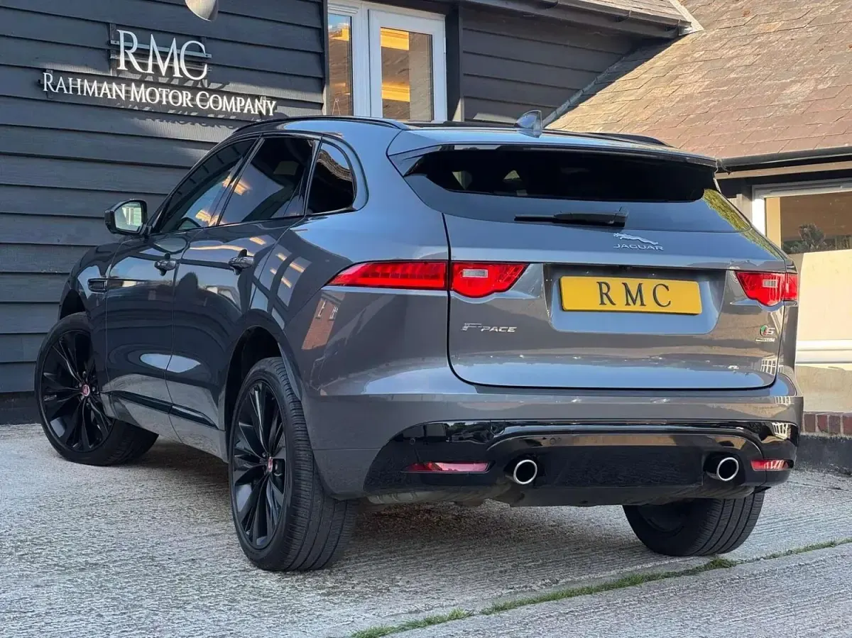 Used Jaguar F-Pace Supercharged 2016 Grey SUV
