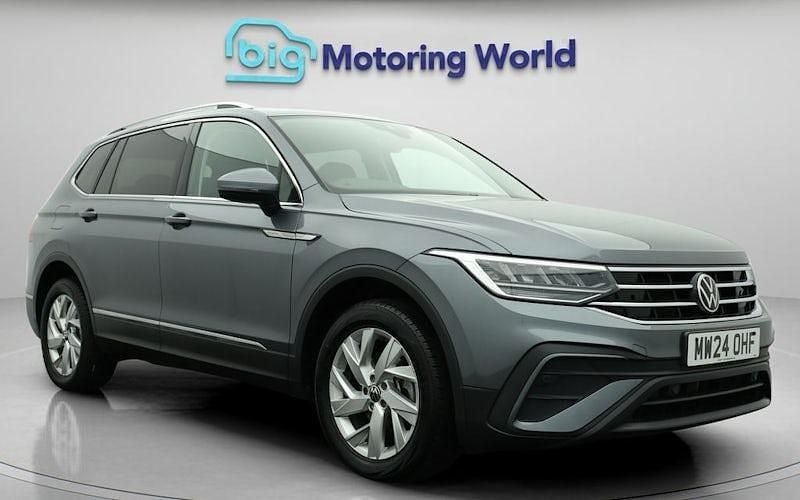 Grey Used 2024 VW Tiguan Allspace S SUV | £24,300 (Fair price) - Image 1/4