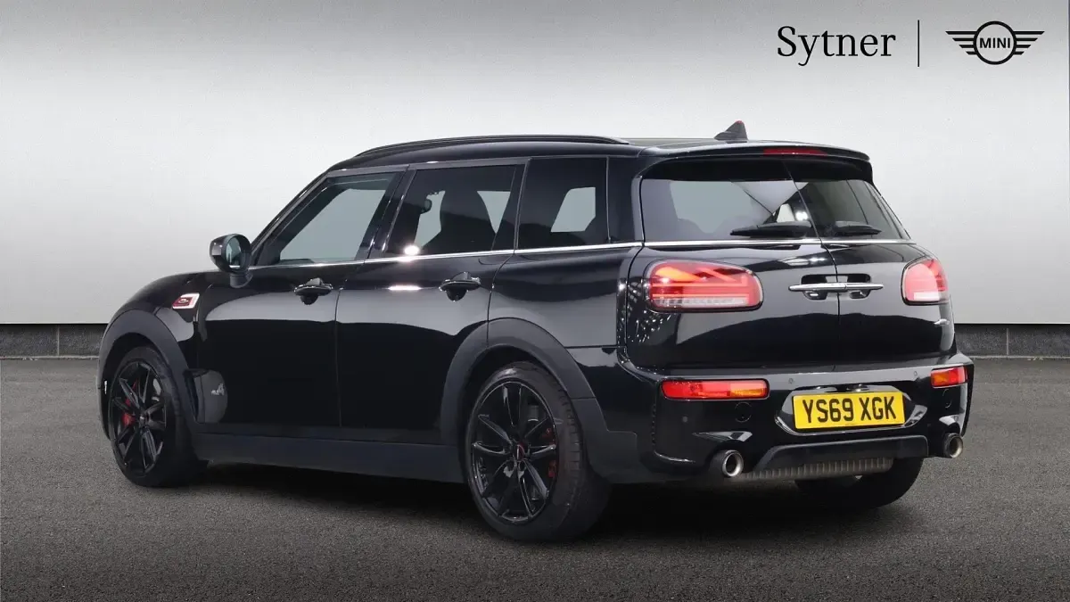 Used Mini John Cooper Works Clubman 306 HP (225 kW) 2019 Black Estate