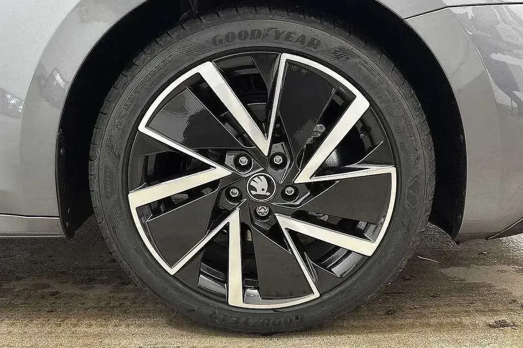 New Skoda Octavia SportLine 2026 Estate