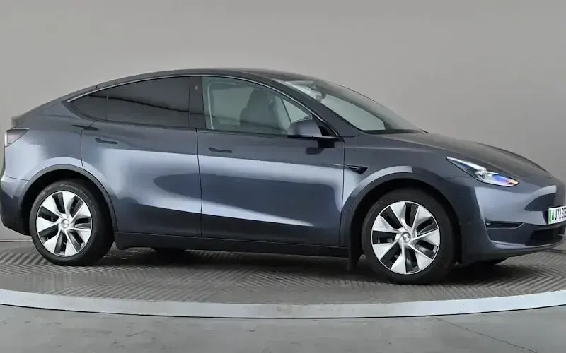 Used Tesla Model Y Long Range AWD 378 kW (514 HP) 2022 SUV