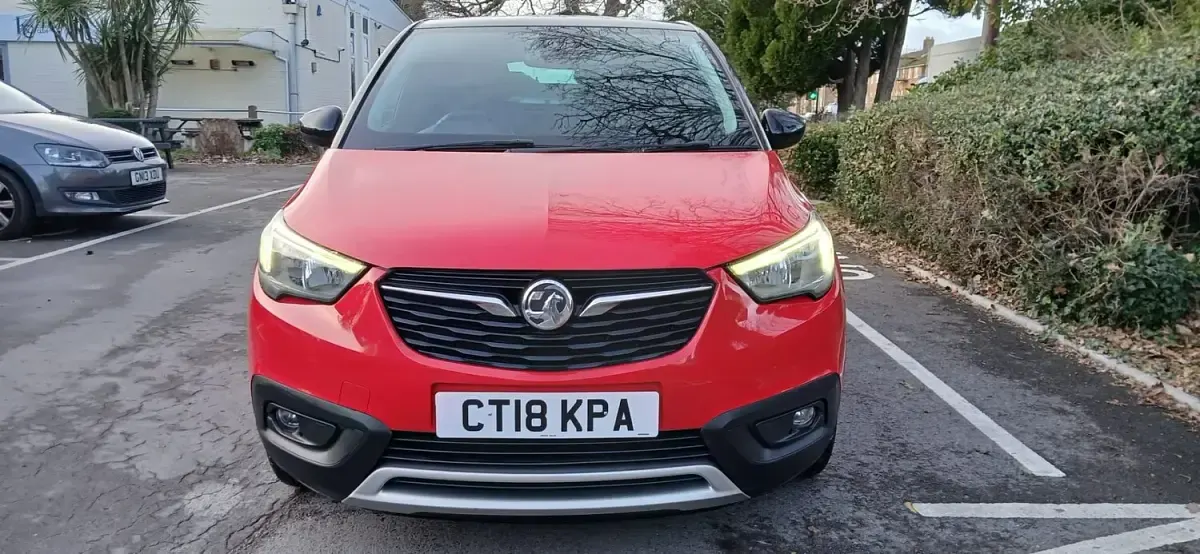 Used Vauxhall Crossland X Elite 110 HP (80 kW) 2018 Red SUV