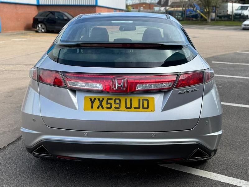 Used Honda Civic EX 140 HP (102 kW) 2009 Silver Hatchback