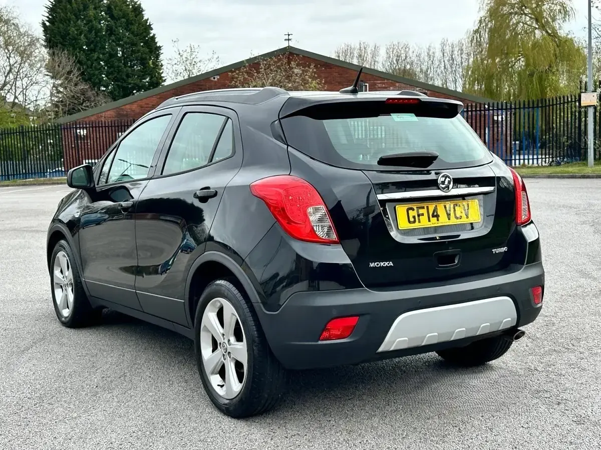 Begagnad Vauxhall Mokka 140 HK (102 kW) 2014 Svart SUV
