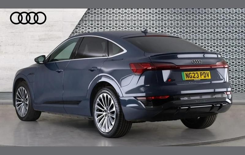 Used Audi Q8 e-tron S-Line 300 kW (408 HP) 2023 Blue SUV