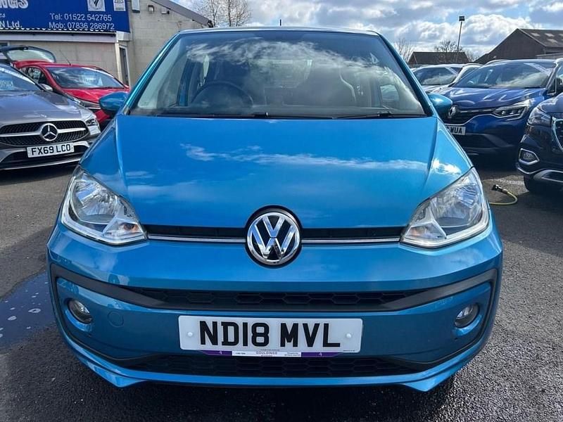 Begagnad VW up! high up! 75 HK (55 kW) 2018 Blå Halvkombi