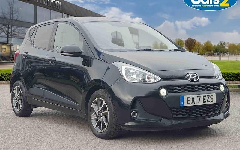 Used Hyundai i10 Premium 67 HP (49 kW) 2020 Hatchback