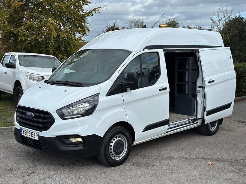 Used Ford Transit Custom 105 HP (77 kW) 2020 White Van