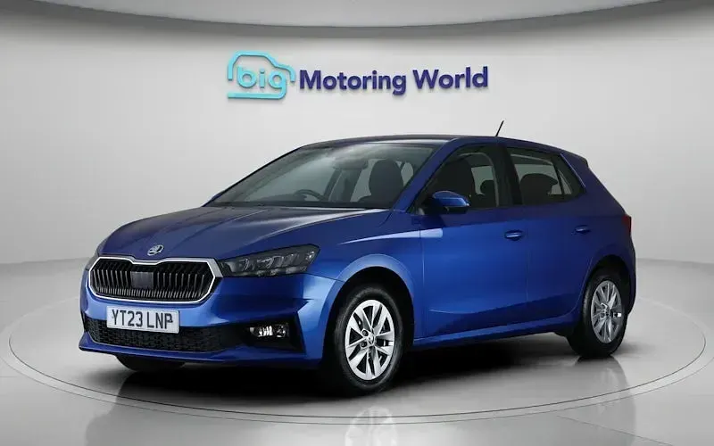 Used Skoda Fabia Comfort 95 HP (69 kW) 2023 Blue Hatchback
