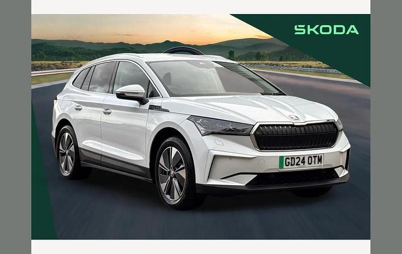 Moon white metallic Used 2024 Skoda Enyaq iV SUV | £27,485 (Good price) - Image 1/3