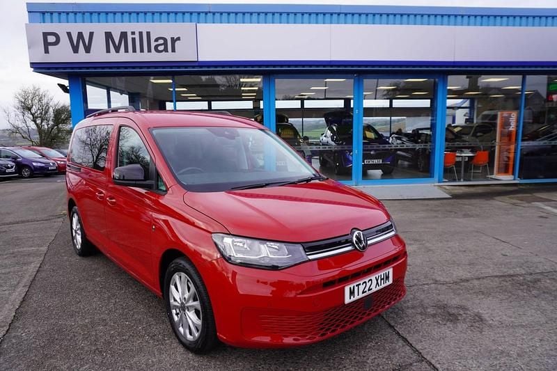 Cherry red Used 2022 VW Caddy Maxi Life MPV | £23,490 (Super price) - Image 1/4