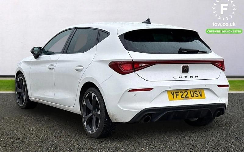 Used Cupra Leon VZ1 245 HP (180 kW) 2022 White Hatchback