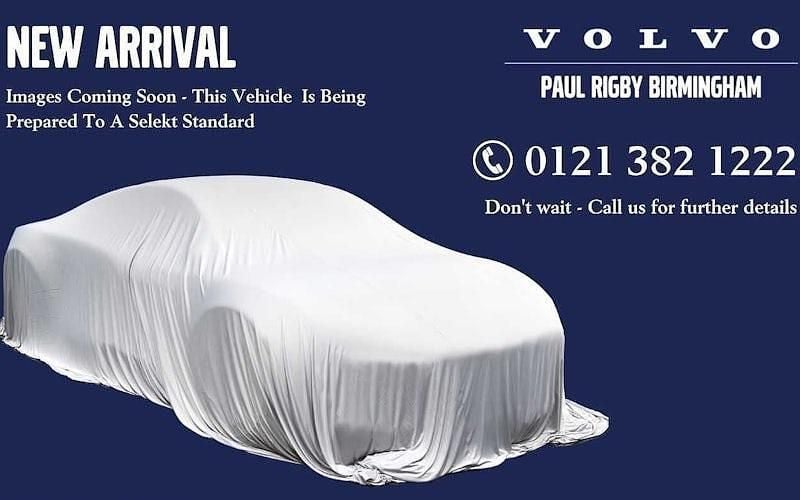 Usado Volvo XC40 Plus 197 HP (144 kW) 2026 SUV