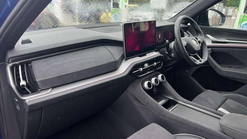 Used Skoda Kodiaq SportLine 204 HP (150 kW) 2025 Blue SUV