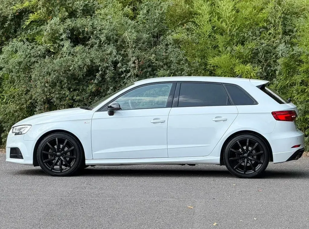 Used Audi A3 Sportback Black Edition 150 HP (110 kW) 2019 White Hatchback